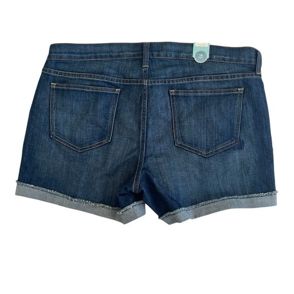 NWT Old Navy Women's Size 16 Stretch The Diva Shorts Denim Medium Wash Patches - Picture 2 of 9
